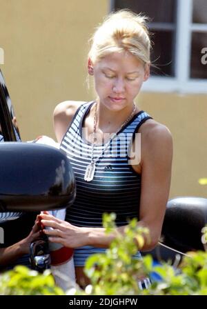 Exklusiv!! Anna Kournikova arbeitet auf Miami Beach FL. Möglicherweise in Vorbereitung für das bevorstehende Nasdaaq Turnier 03/19/06 Stockfoto
