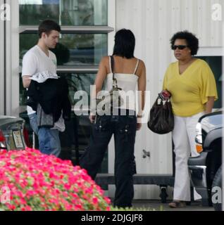 Exklusiv!! Justin Timberlake fliegt zu einer Sony/BMG-Konferenz in einem Hotel in Miami, FL, 21/06. März Stockfoto