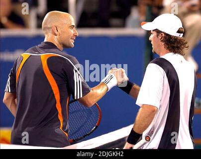 Andre Agassi nimmt an den Delray Beach International Tennis Championships, 1/30/06. Teil Stockfoto