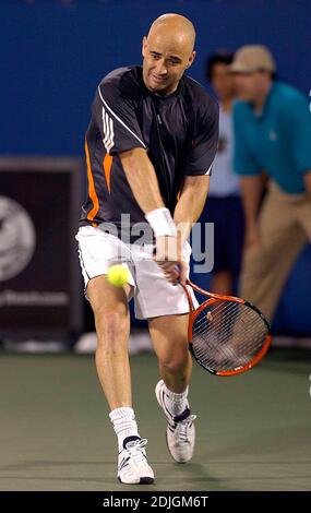 Andre Agassi nimmt an den Delray Beach International Tennis Championships, 1/30/06. Teil Stockfoto