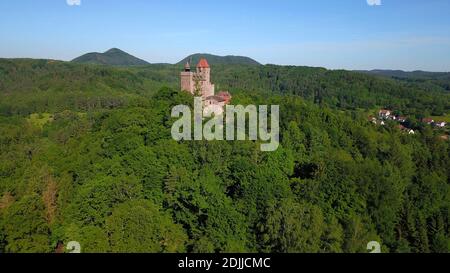 Schloss Berwartstein bei Erlenbach, Dahner Felsenland im Wasgau, Pfälzerwald, Rheinland-Pfalz, Deutschland Stockfoto