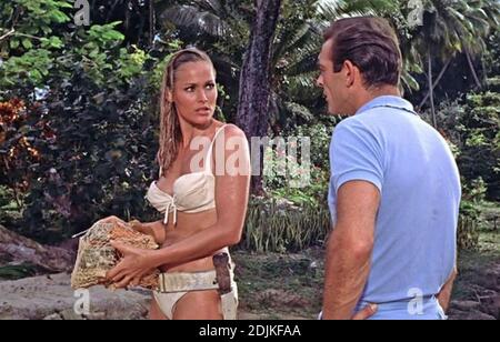 DR.NO 1962 Aeon/United Artists Film mit Ursula Andress und Sean Connery Stockfoto