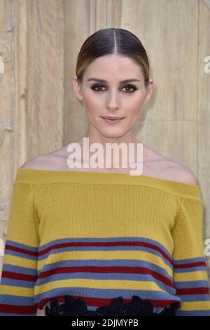 Olivia Palermo Teilnahme an der Valentino Show als Teil der Paris Fashion Week Ready to Wear Frühjahr / Sommer 2017 am 02. Oktober 2016 in Paris, Frankreich. Foto von Alban Wyters/ABACAPRESS.COM Stockfoto