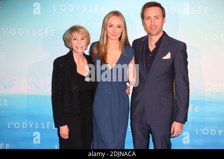 Familie der Kommandanten Cousteau Ehefrau Francine Triplet, Tochter Diane Cousteau und Grand Son Philippe Cousteau bei der Premiere von L'Odyssee am 4. Oktober 2016 im UGC Normandie in Paris, Frankreich. Foto von Jerome Domine/ABACAPRESS.COM Stockfoto