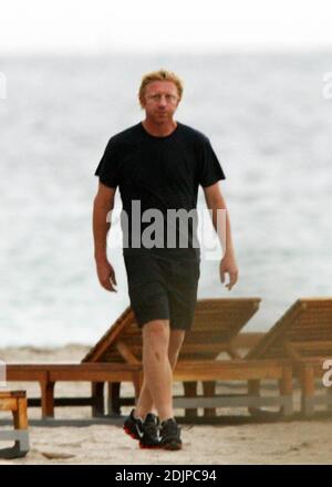 Exklusiv!! Tennis-Ass Boris Becker verbringt einige Zeit am Miami Beach mit den Söhnen Noah und Elias, 9/4/06 Stockfoto