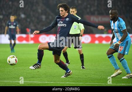 Adrien Rabiot von PSG während des Fußballmatches PSG gegen OM (Paris Saint-Germain gegen Olympique de Marseille), das am 123. Oktober 2016 im Stadion Parc des Princes in Paris, Frankreich, stattfand. Foto von Christian Liewig/ABACAPRESS.COM Stockfoto