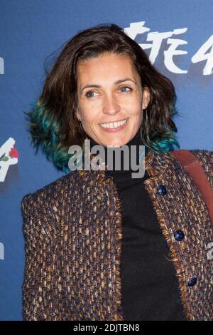 Adeline Blondieau arrive au photocall du spectacle Musical UN Ete 44 au Comedia a Paris, France le 9 novembre 2016. Foto von Nasser Berzane/ABACAPRESS.COM Stockfoto