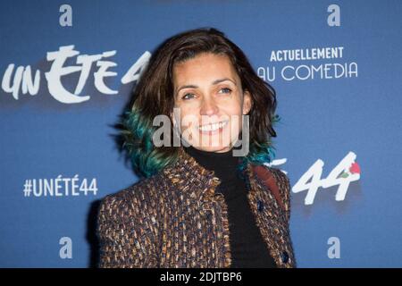 Adeline Blondieau arrive au photocall du spectacle Musical UN Ete 44 au Comedia a Paris, France le 9 novembre 2016. Foto von Nasser Berzane/ABACAPRESS.COM Stockfoto