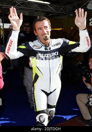 Ex-Weltmeister Max Biaggi debütiert sein neues Suzuki Superbike, Vallelunga Circuit, Rom, Italien, 11/30/06 Stockfoto