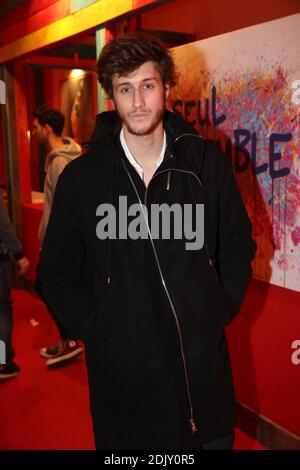 Jean-Baptiste Maunier lors de la Soiree de '#SeulEnsemble' Collectif d'artistes au profit de la Maison des Parents de l'Hopital d'enfants Margency, etablissement Croix-Rouge Française au Cirque Phenix a Paris, France le 12 Decembre 2016. Photo by Jerome Domine/ABACAPRESS.COM Stockfoto