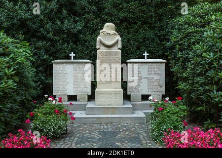 Deutschland, Borken, Borken-Rhedebruegge, Naturpark hohe Mark Westmünsterland, Münsterland, Westfalen, Nordrhein-Westfalen, Kriegsdenkmal, Kriegsdenkmal, Gedenkstätte für Tote und Vermisste aus beiden Weltkriegen Stockfoto