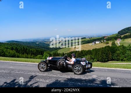 Kuernberg, österreich, 26. juli 2019, ennstal classic, Wettbewerb für Oldtimer, bugatti Stockfoto