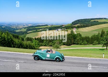 Kuernberg, österreich, 26. juli 2019, ennstal classic, Wettbewerb für Oldtimer Stockfoto