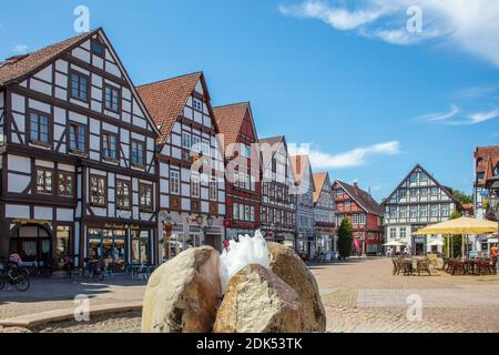 Deutschland, Niedersachsen, Stadt Rinteln, Blick auf den Marktplatz Stockfoto