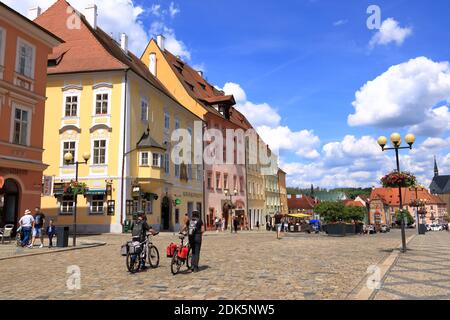 Juli 14 2020 Cheb/Eger in Tschechien: Eine der Altstadtstraßen der Stadt Stockfoto