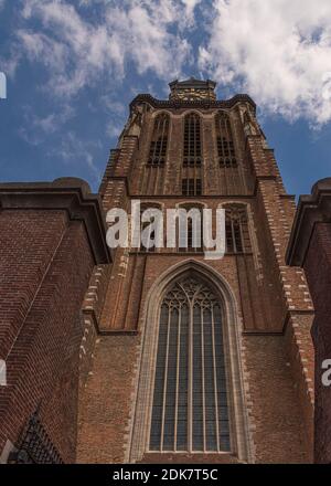 Ein Tag in Holland: Sonnenaufgang im Polder, Citywalk in Dordrecht. Stockfoto