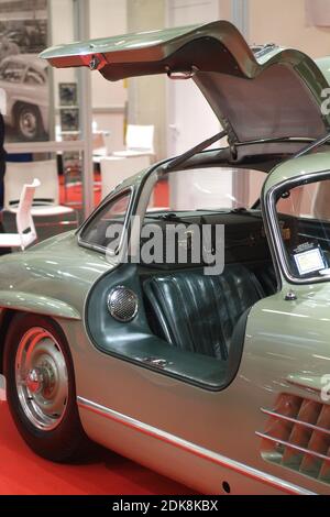 Turin, Piemont, Italien -7/02/2014 - AutoMotoRetro ist die jährliche periodische Messe für Liebhaber und Sammler von Oldtimern und Motorrädern und retro Stockfoto