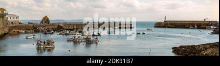 Mevagissey Harbour in Cornwall, Großbritannien Stockfoto