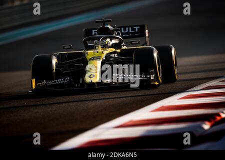 46 ZHOU Guanyu (Chi), Renault F1 Team RS20, Aktion während des Formel 1 Abu Dhabi Rookie Test 2020, am 15. Dezember 2020 auf dem Yas Marina Circuit, in Abu Dhabi - Foto Antonin Vincent / DPPI / LM Stockfoto