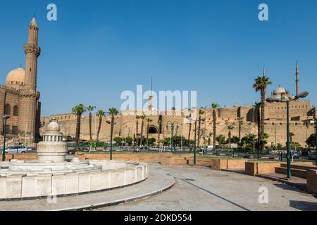 Salah El-Deen Platz und Saladin Zitadelle von Kairo ein UNESCO Als Teil des Weltkulturerbes Historisches Kairo Stockfoto