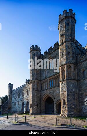 England, East Sussex, Battle, Battle Abbey Gatehouse Stockfoto