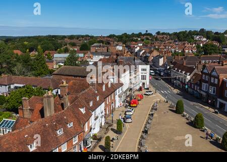 England, East Sussex, Battle, erhöhte Aussicht auf das Stadtzentrum vom Battle Abbey Gatehouse Stockfoto
