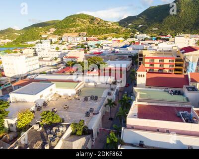 Panoramasicht auf die karibische Insel St.Maarten. Die Insel der Niederländer Sint Maaarten. Stockfoto