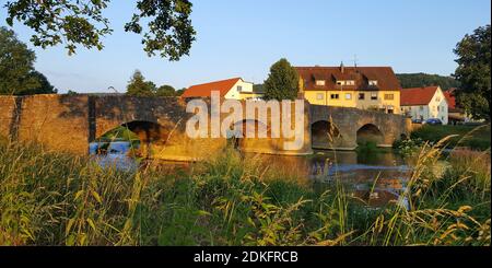 Tauberbrücke von Balthasar Neumann in Tauberrettersheim Stockfoto