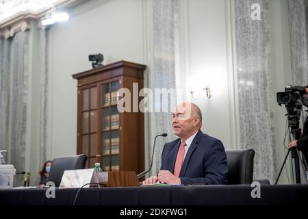 Washington, Vereinigte Staaten Von Amerika. Dezember 2020. Pete Pantuso, President und Chief Executive Officer der American Bus Association, erscheint vor einem Senatsausschuss für Handel, Wissenschaft und Transport - Unterausschuss für Fertigung, Handel, Und Verbraucherschutzanhörung, um die Auswirkungen von COVID-19 auf die Live-Event-Entertainment-Industrie im Russell Senate Office Building auf dem Capitol Hill in Washington, DC, Dienstag, 15. Dezember 2020 zu untersuchen.Quelle: Rod Lampey/CNP Quelle: dpa/Alamy Live News Stockfoto