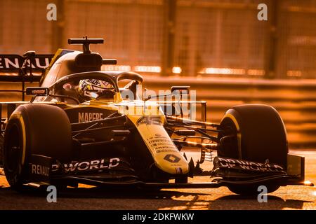 46 ZHOU Guanyu (Chi), Renault F1 Team RS20, Aktion während des Formel 1 Abu Dhabi Rookie Test 2020, am 15. Dezember 2020 auf dem Yas Marina Circuit, in Abu Dhabi - Foto Antonin Vincent / DPPI / LM Stockfoto