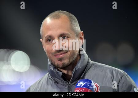 Berlin, Deutschland. Dezember 2020. Fußball: Bundesliga, Hertha BSC - FSV Mainz 05, Matchday 12 im Olympiastadion. Cheftrainer Jan-Moritz Lichter aus Mainz im Interview vor dem Spielbeginn. Quelle: Soeren Sache/dpa-Zentralbild/ZB - WICHTIGER HINWEIS: Gemäß den Bestimmungen der DFL Deutsche Fußball Liga und/oder des DFB Deutscher Fußball-Bund ist es untersagt, im Stadion und/oder des Spiels aufgenommene Fotos in Form von Sequenzbildern und/oder videoähnlichen Fotoserien zu verwenden oder zu verwenden./dpa/Alamy Live News Stockfoto