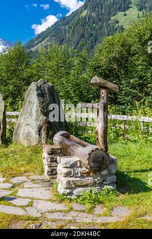 Wasserbrunnen, Aussichtspunkt großes Wiesbachhorn, Walcher Wasserfall mit Schleierfall, Großglockner Hochalpenstraße, Nationalpark hohe Tauern, Salzburger Land, Kärnten, Österreich, Europa Stockfoto