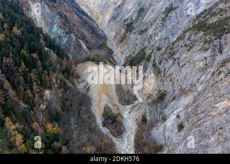 Schmales Tal, einsame Wildnis Stockfoto