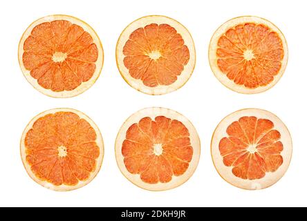 Grapefruit Chips Pfad isoliert auf weiß Stockfoto