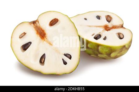 Geschnittener Cherimoya Pfad isoliert auf weiß Stockfoto
