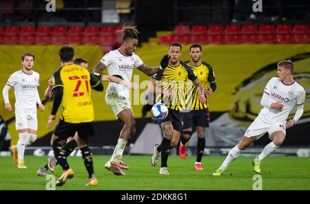 Watford, Großbritannien. Dezember 2020. Brentford Ivan Toney während des Sky Bet Championship-Spiels zwischen Watford und Brentford in der Vicarage Road, Watford, England am 15. Dezember 2020. Foto von Andrew Aleksiejczuk/Prime Media Images. Kredit: Prime Media Images/Alamy Live Nachrichten Stockfoto