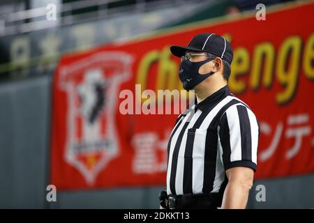 Tokyo Dome, Tokio, Japan. Dezember 2020. Schiedsrichter, 15. DEZEMBER 2020 - American Football : X League Championship 'Japan X Bowl' between Fujitsu Frontiers 7-13 Obic Seagulls at Tokyo Dome, Tokyo, Japan. Quelle: Naoki Morita/AFLO SPORT/Alamy Live News Stockfoto