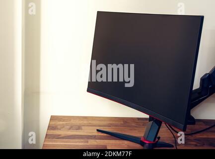 Schlanker, gekrümmter Monitor für Computerspiele Stockfoto