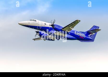 Eastern Airways Jetstream 41 G-MAJB mit Abflug vom BHD Belfast City Airport, Nordirland Stockfoto