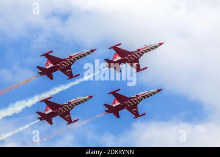 Türkische Stars - Aerobatic Display Team Stockfoto