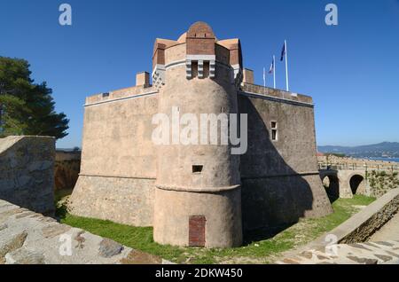 Zitadelle von Saint Tropez, mittelalterliche Burg oder Festung und Moat Saint Tropez Var Provence Frankreich Stockfoto