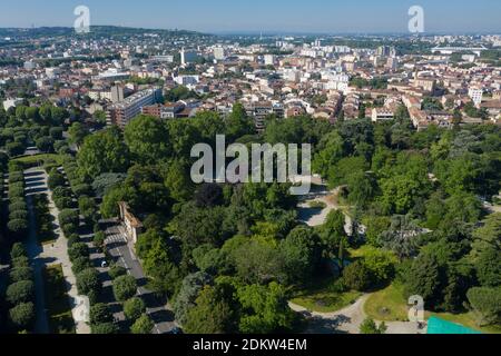 Toulouse (Südfrankreich): Luftaufnahme des botanischen Gartens 'Jardin des plantes' im Stadtteil Busca Stockfoto