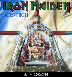 IRON MAIDEN ACES HIGH UK 12  Maxi - Vintage Vinyl Titelbild Stockfoto