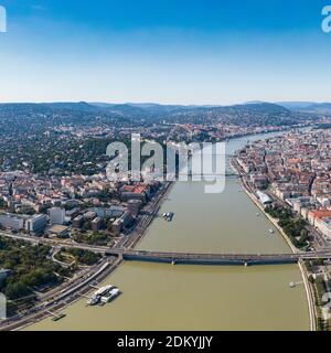 Luftaufnahme von Budapest mit Donau Stockfoto