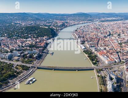 Luftaufnahme von Budapest mit Donau Stockfoto