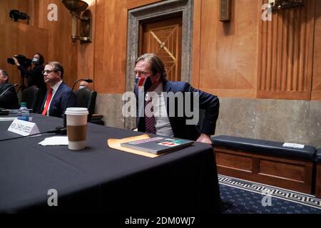 Washington, Vereinigte Staaten Von Amerika. Dezember 2020. Christopher Krebs, ehemaliger Direktor der Cybersecurity and Infrastructure Security Agency, kommt zu einer Anhörung des Senats Homeland Security & Governmental Affairs Committee, um die Wahlsicherheit und den Wahlprozess 2020 am Mittwoch, den 16. Dezember 2020 zu besprechen.Quelle: Greg Nash/Pool via CNP Quelle: dpa/Alamy Live News Stockfoto