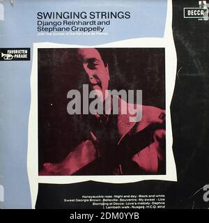 Swinging Strings - Django Reinhardt & Stephane Grappelly mit dem Quintett des Hot Club de France, Decca 646 002 XBL Favorieten Parade - Vintage Vinyl Album Cover Stockfoto