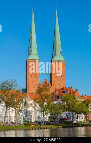 An der Obertrave, eine beliebte Travenstraße, Hansestadt Lübeck, UNESCO-Weltkulturerbe, Schleswig-Holstein, Norddeutschland, Europa Stockfoto