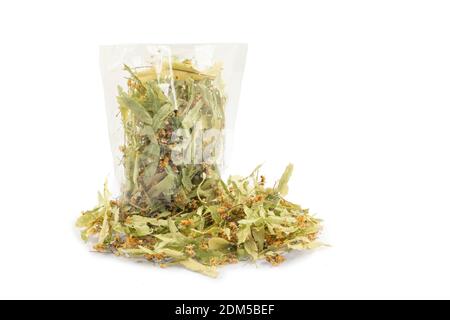 Fresh flowers and leaves of linden. herbal medicine, Cup of healthy linden tea. Dried linden flowers Stockfoto