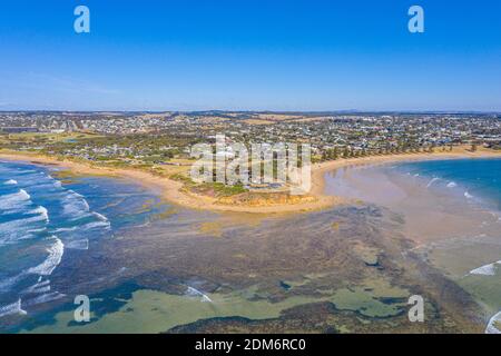 Blick auf einen Strand in Torquay, Australien Stockfoto